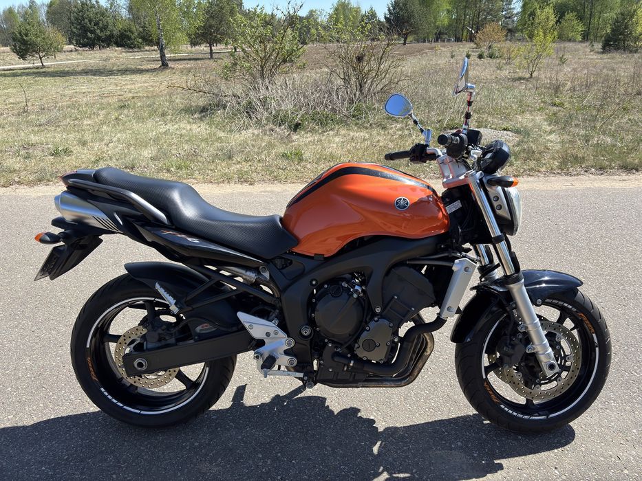 Motocykl Yamaha FZ6N