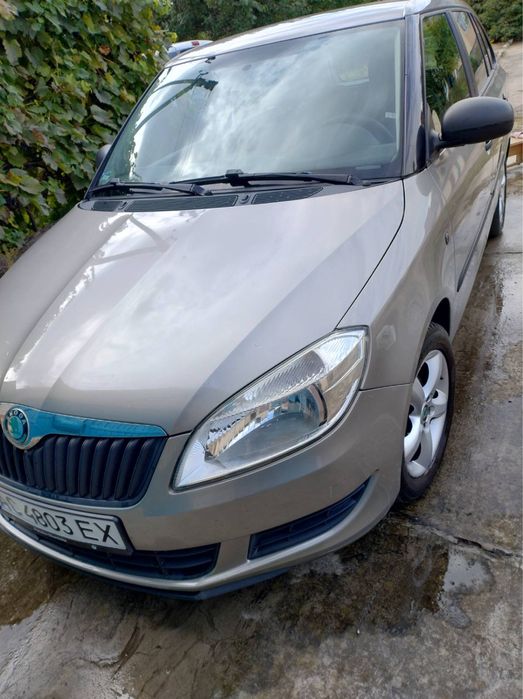 Skoda Fabia 1.4 бензин
