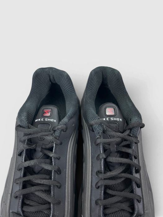 Buty Sportowe Nike Shox R4 Czarny Rozmiar 45
