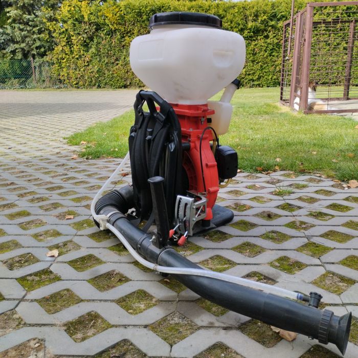 Opryskiwacz spalinowy yato