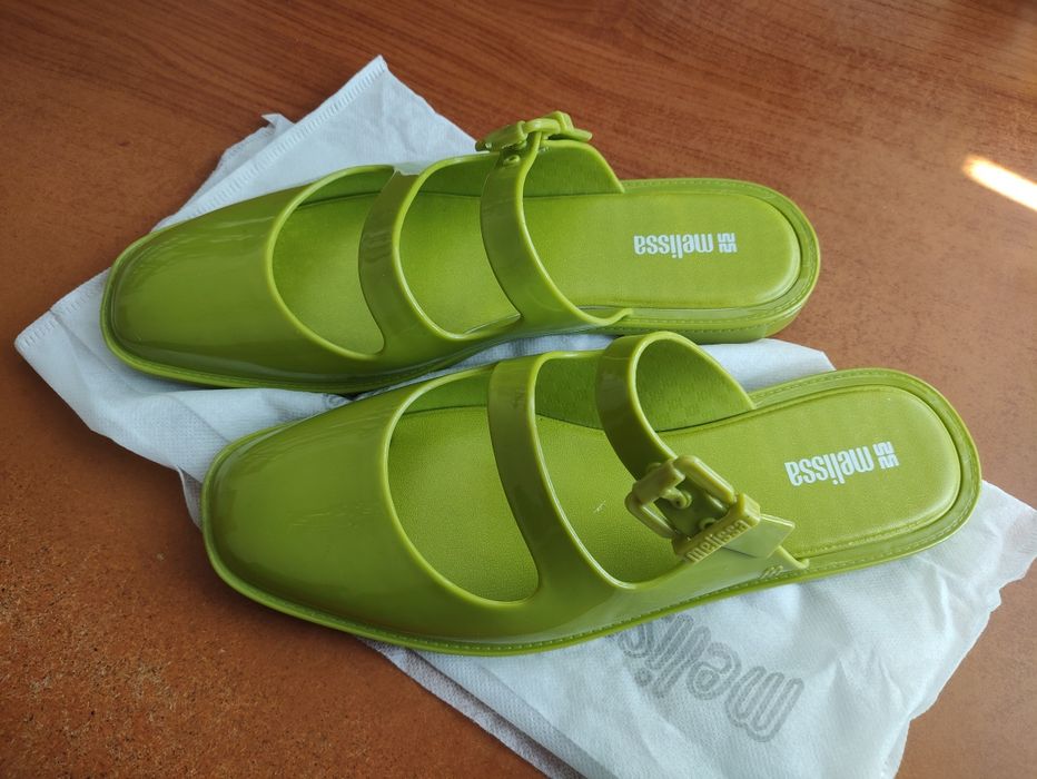 Женские босоножки melissa салатовые 25 см