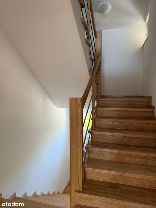Inwestycyjne | 8 Pokoi | 380 m² | Po Remoncie | Ustka
