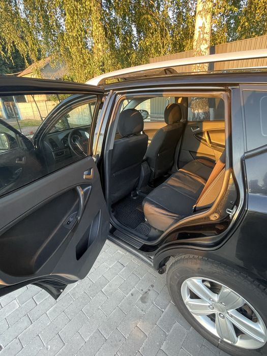Geely Emgrand X7 2013