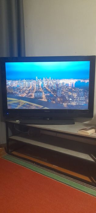 Не маленький телевизор