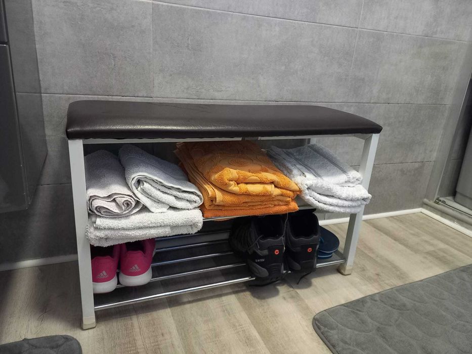 Banco arrumaçao WC
