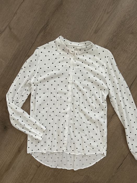 Biała koszula w czarne kropki Sinsay XS
