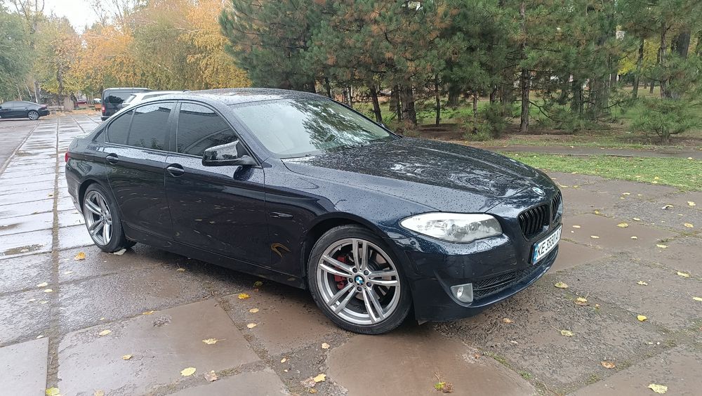 Продаю БМВ 5  ф10.