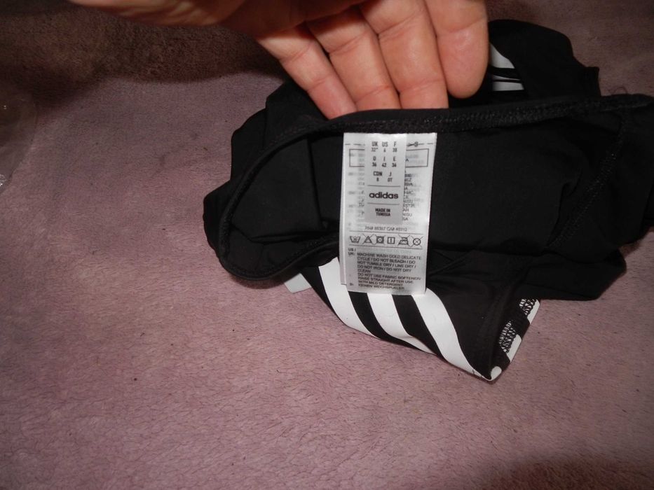 Wyprzedaż->!E0069 Adidas Jednoczęściowy kostium 36 czarny rozm.S