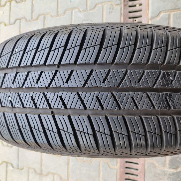 Barum Polaris 5 225/60R18 VXL opona zimowa rok 2023