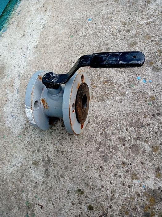 Задвижка для води шарова