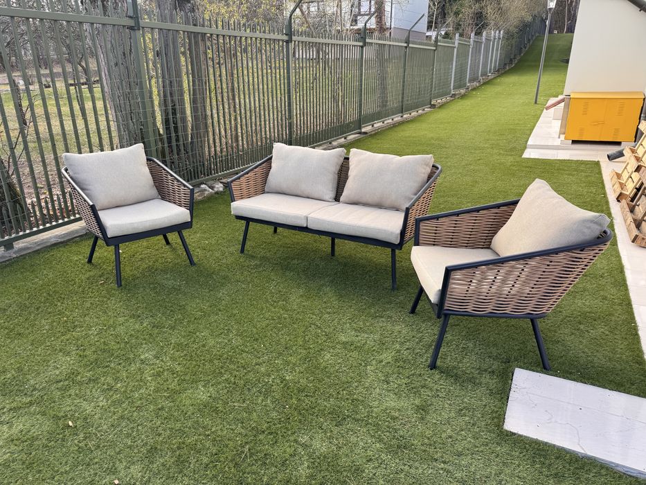 Zestaw mebli ogrodowych – sofa + 2 fotele  (nowoczesny styl)