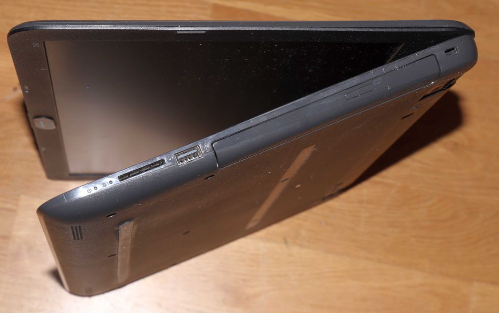 Laptop HP 250 G4 i3 4GB RAM Dysk SSD 128GB Win 10