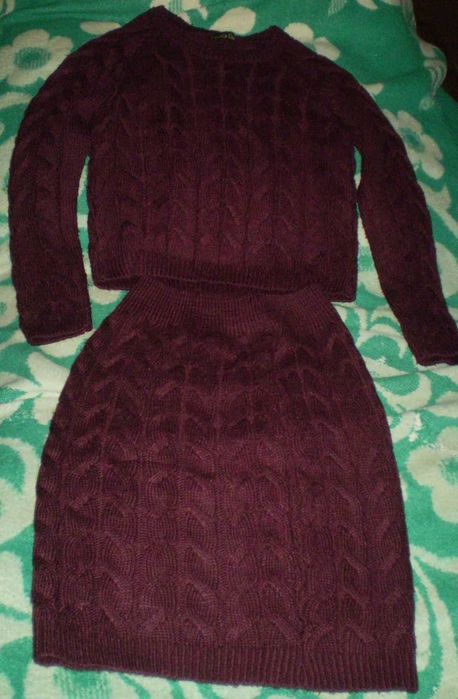 Костюм свитер и юбка.Свитеры женские.Недорого.