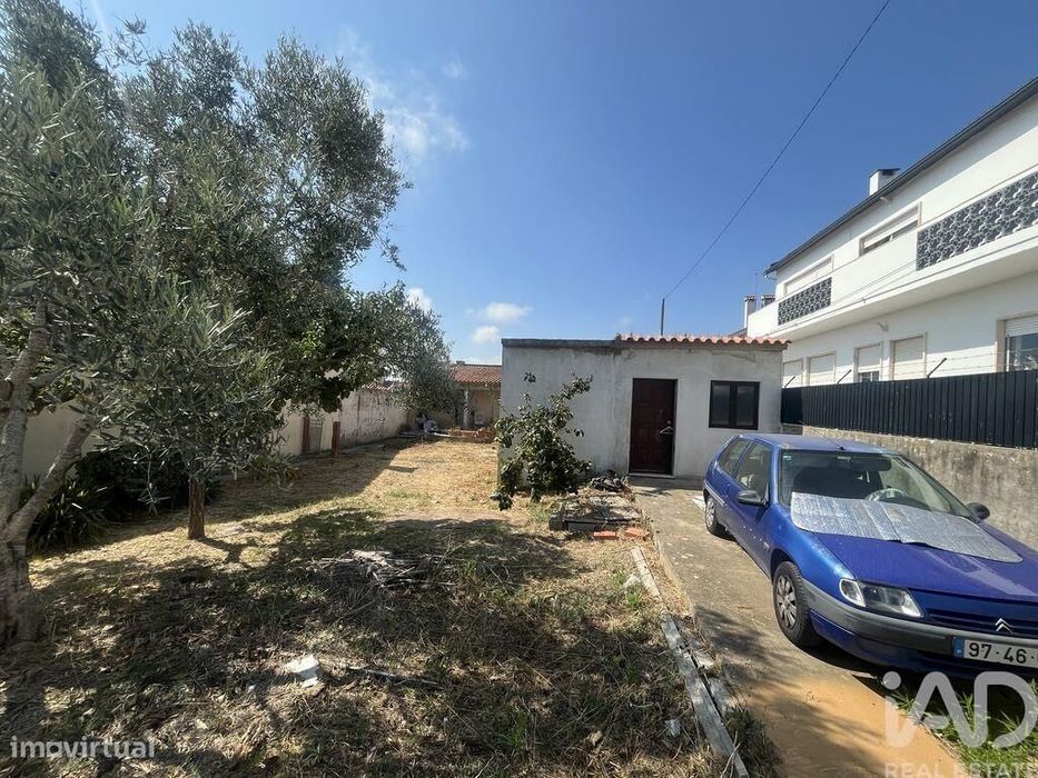 Casa / Villa T2 em São Domingos de Rana de 71,5 m2