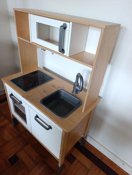 Cozinha infantil IKEA