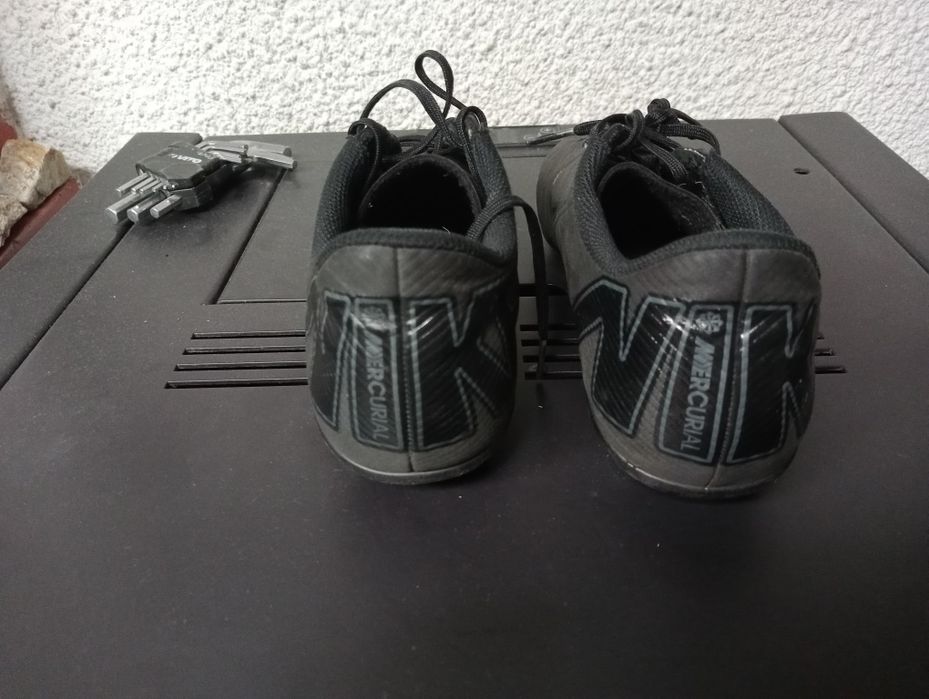 Chuteiras Nike Mercurial Vapor 16