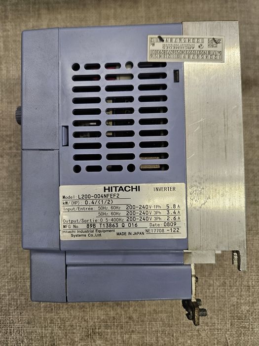 Falownik L200-004NFEF2