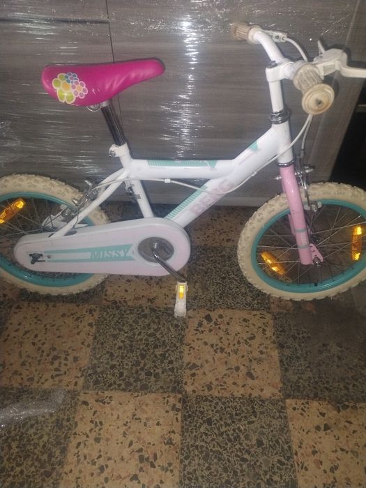 Bicicleta de criança menina