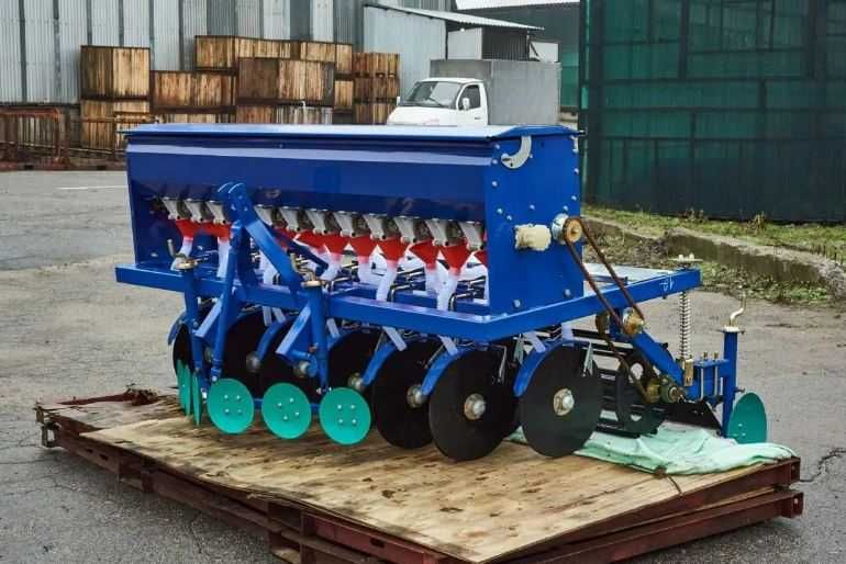 Сеялка зерновая тракторная СЗ-18Т (2BFX-18) - 2.7м ЗАХВАТ + ДОСТАВКА