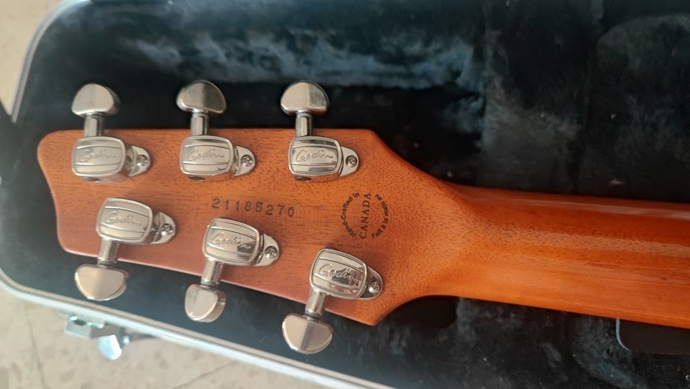 Guitarra Godin A6 Ultra Natural