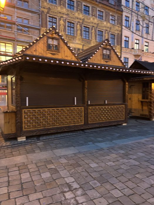 Profesjonalny domek gastronomiczny z wyposazeniem, mobilny całoroczny