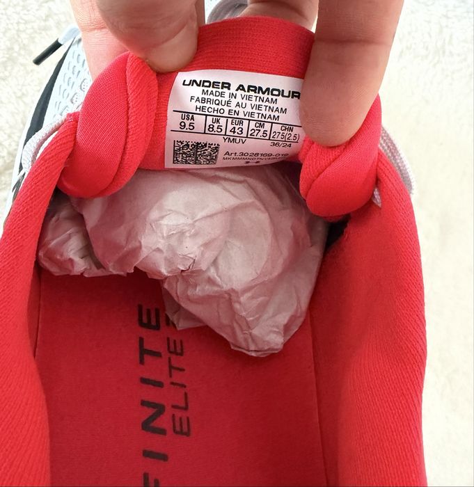 Under Armour Charged Assert r. 43 – buty sportowe do biegania