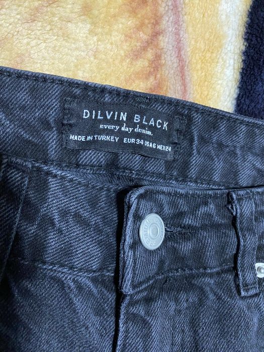 Джинси жіночі чорні DILVIN р.34