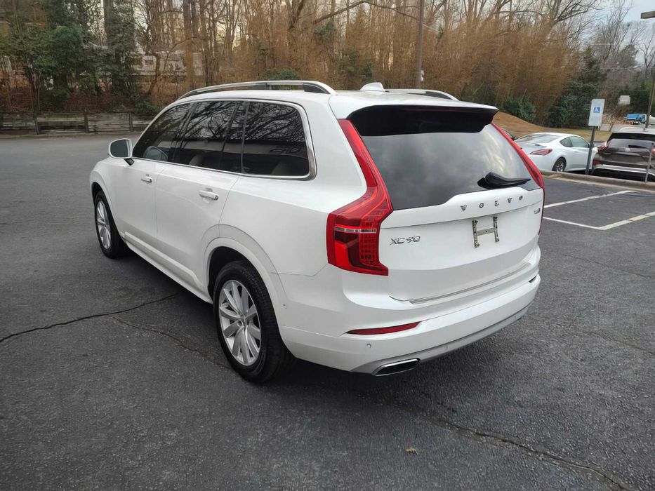 Volvo XC90 T6 Momentum      2019