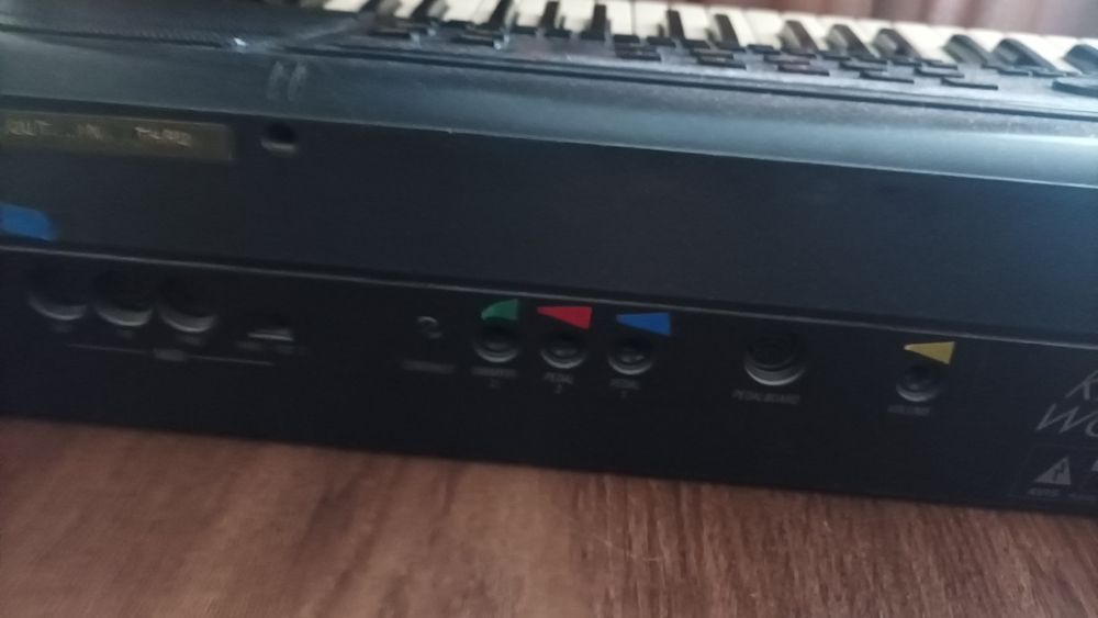Синтезатор Gem WS2