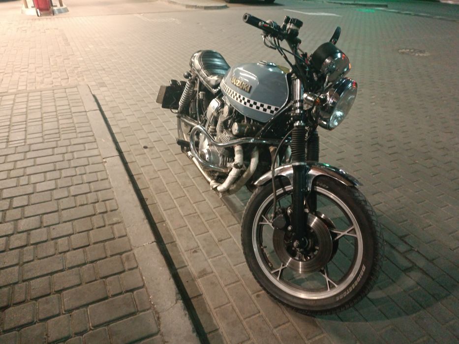 Suzuki GS850g cafe racer