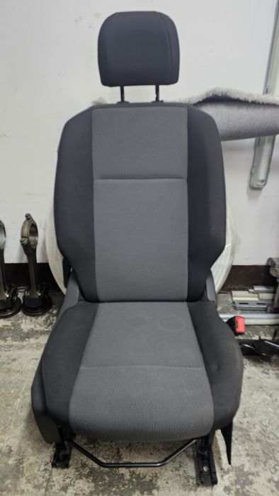 Fotel pasażera berlingo, partner