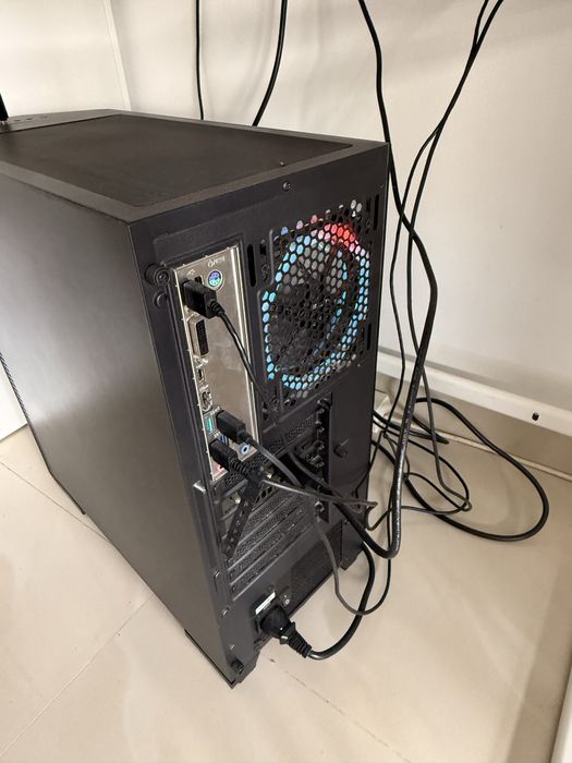 Pc Gamer com rato e teclado493402750473349124