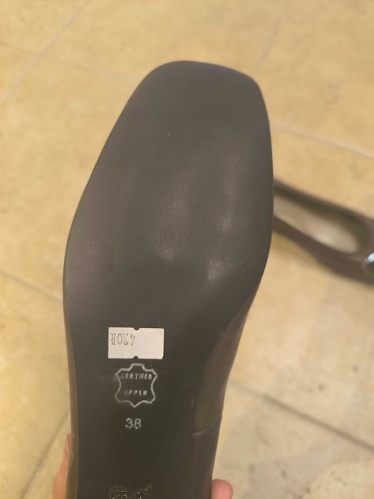 Brenda Zaro 38 czółenka