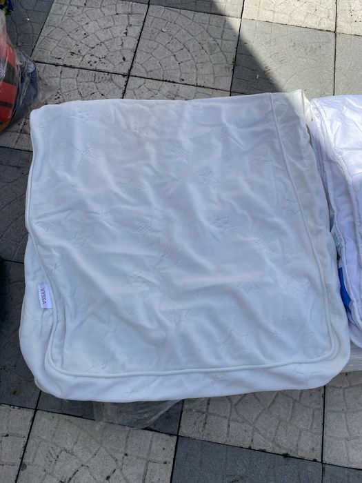 Berço / Cama Bebé Mammut c/ Colchão + Protetor + Edredon