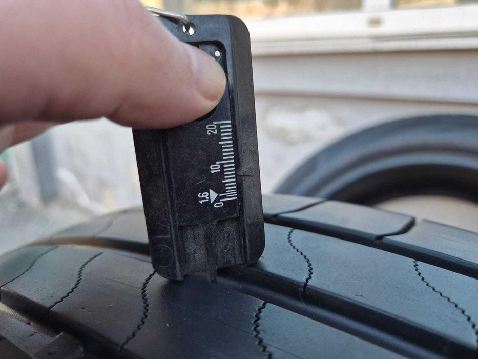 Шини Літо Bridgestone Turanza 6 245/45 R20 99V -2шт. Ідеал