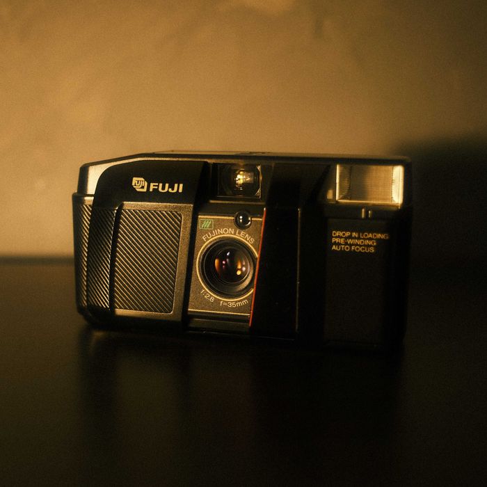 Fuji Cardia Hite Date - Point & Shoot Câmara Analógica 35mm (JAPÃO)