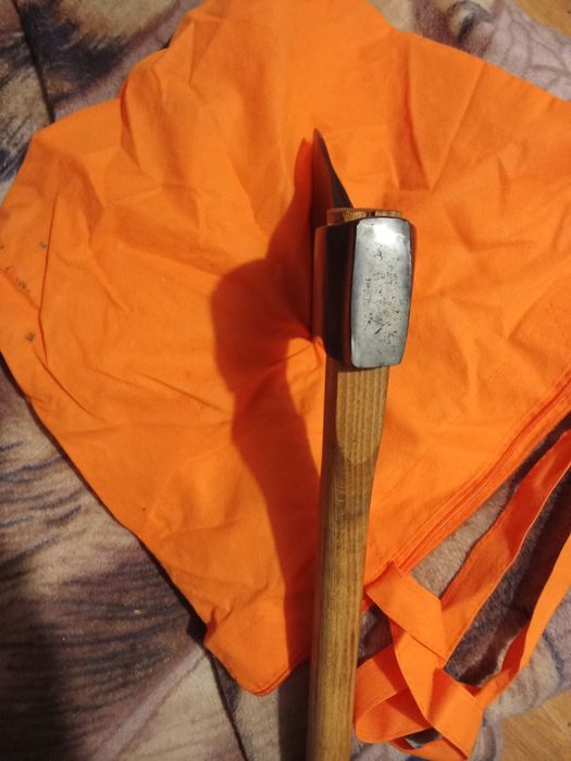 Сокира мясника для м'яса .