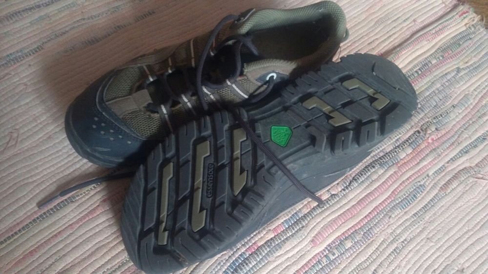 Buty Quechua 24,5 cm