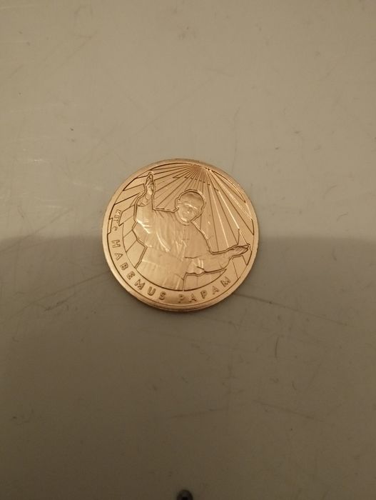 Numizmat platerowany 24 karatowym złotem