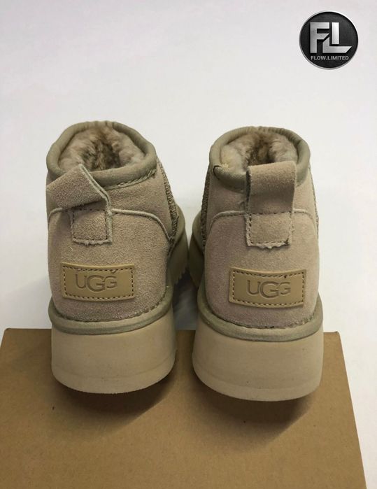 Ugg Classic ultra mini