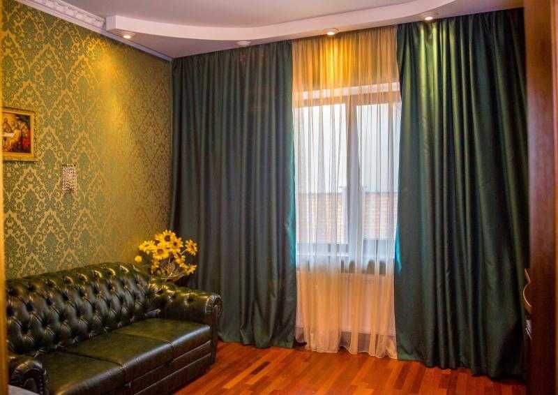 Продам сучасний будинок, 181 м², 6 соток в центрі Авангарду!