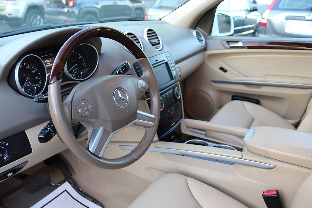 Mercedes-Benz M-Class ML 350 4MATIC      2011