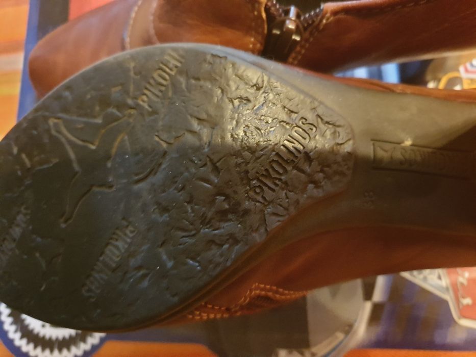 Buty Pikolonos 38