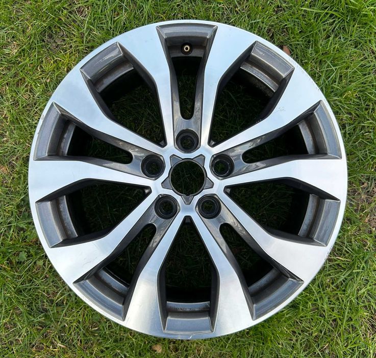 Renault Felga Aluminiowa 17"