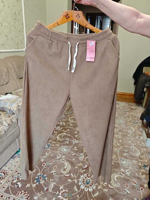 Брюки вельветові жіночі нові