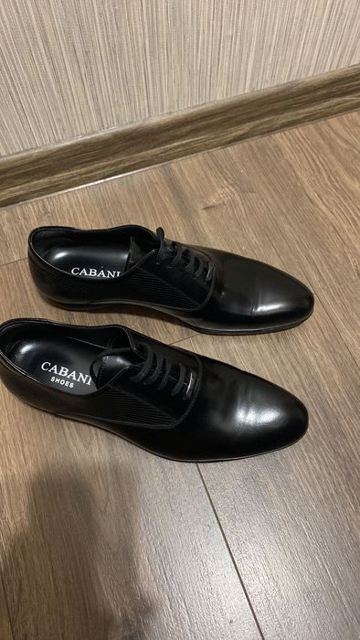 Чоловічі туфлі Cabani шкіра 42 розмір