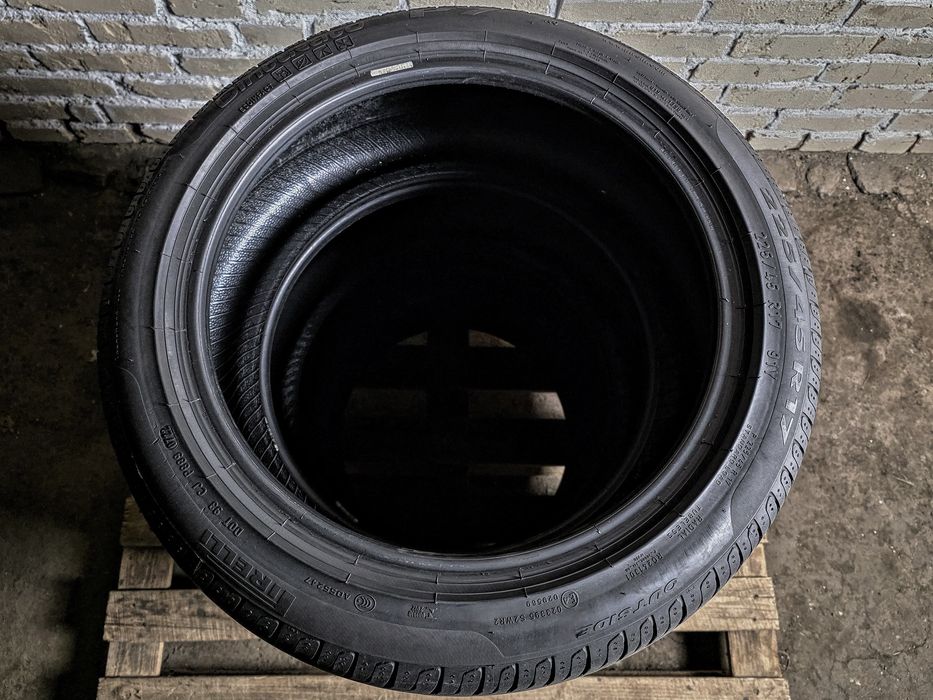225/45r17 Pirelli | 8mm | 2022 | Преміум шини | Ідеальний стан | 4шт