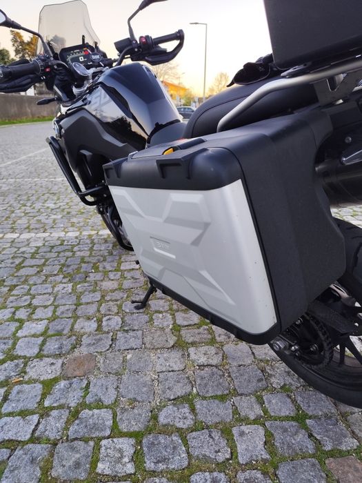 BMW F 750 GS triple black