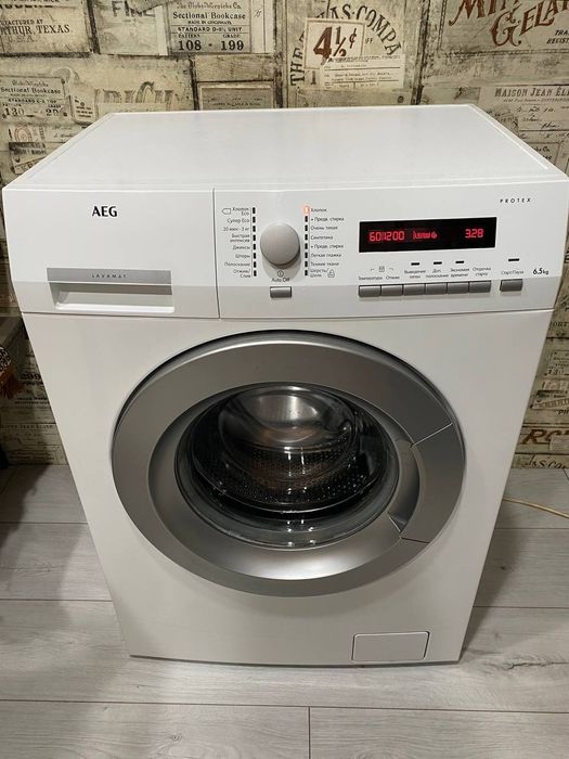 Стиральная машинка AEG инверторная