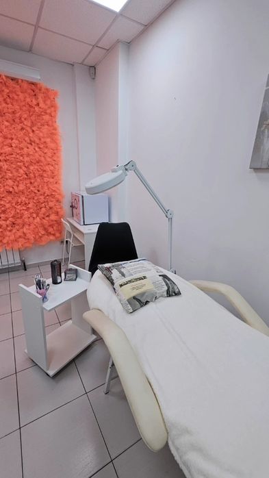 Оренда масажн кабін,  місця манікюр педикюр бровіст лашмейкер. Позняки